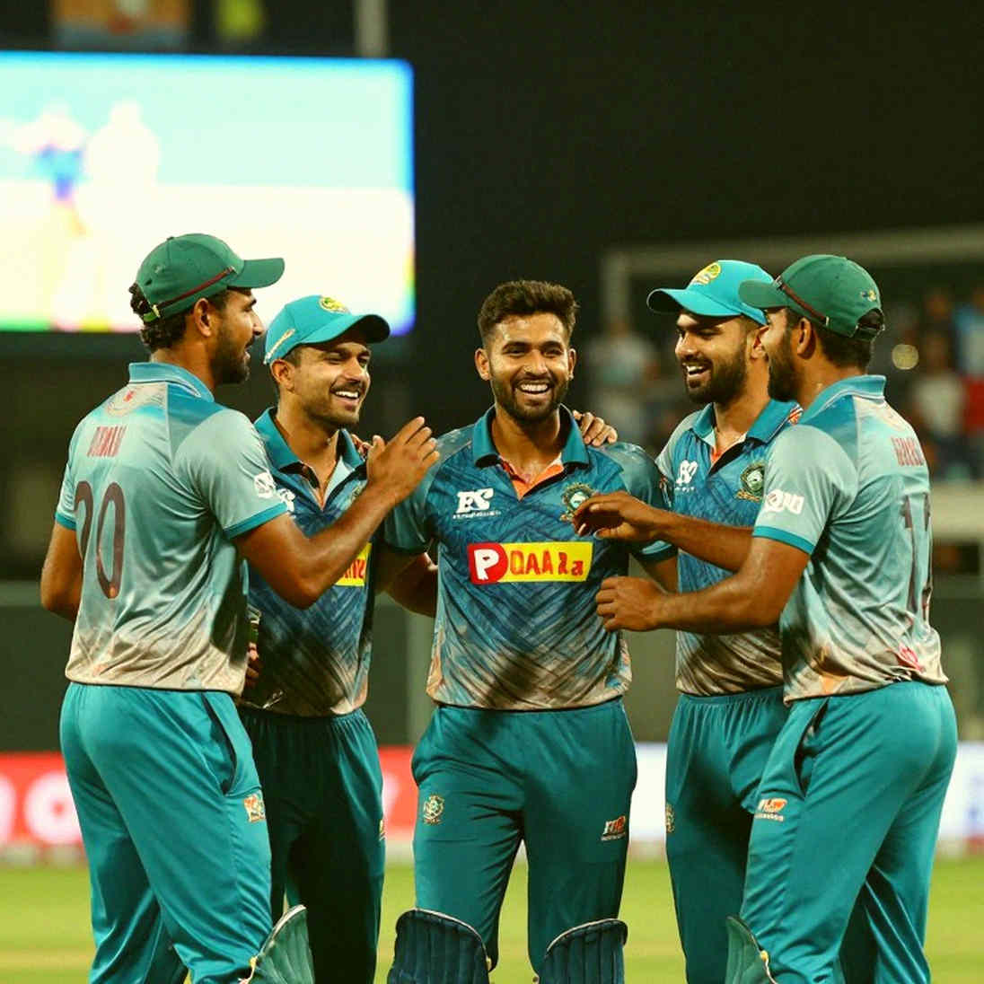 রোল বনাম পদ: বাংলাদেশের টি-টোয়েন্টি সংকট আসলে প্রশ্ন করার ভুল