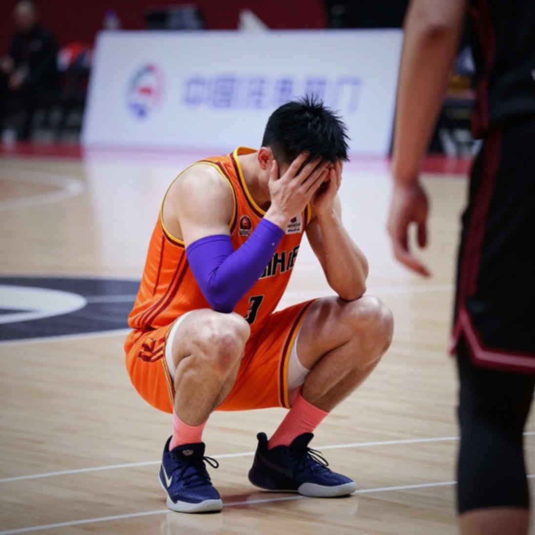 অপরাজিত কাগোশিমা, তিন পয়েন্টে সাত দল: জে৩ টেবিলের সংকুচিত গলিতে কোথায় খুলছে ফাঁক