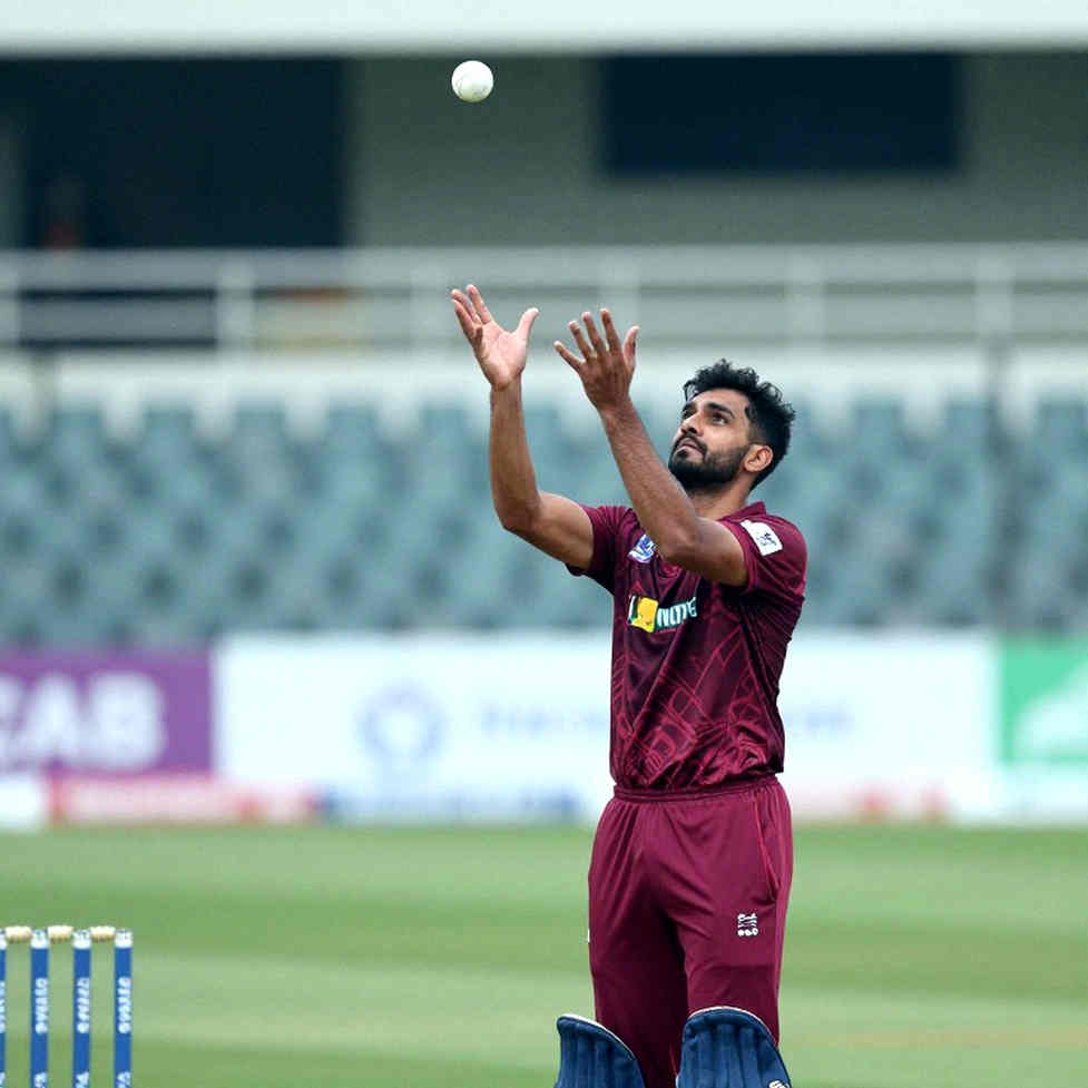 যে ডিএলএস পাতা কখনও খোলা হয়নি: বেঙ্গালুরুর বৃষ্টি, নয় ওভারের ক্রিকেট এবং একটি সিরিজের হারানো তথ্য
